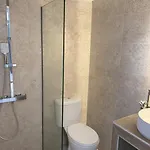 Downtown Skala Retreat Private Pool Prime Location فيلة *